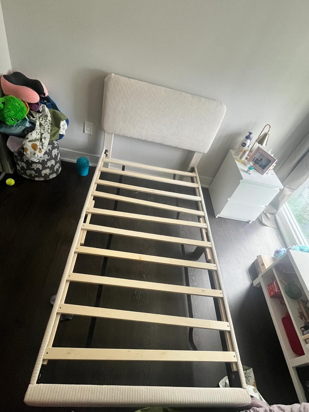 Twin Bed Frame with Adjustable Headboard - Cream - photo 2