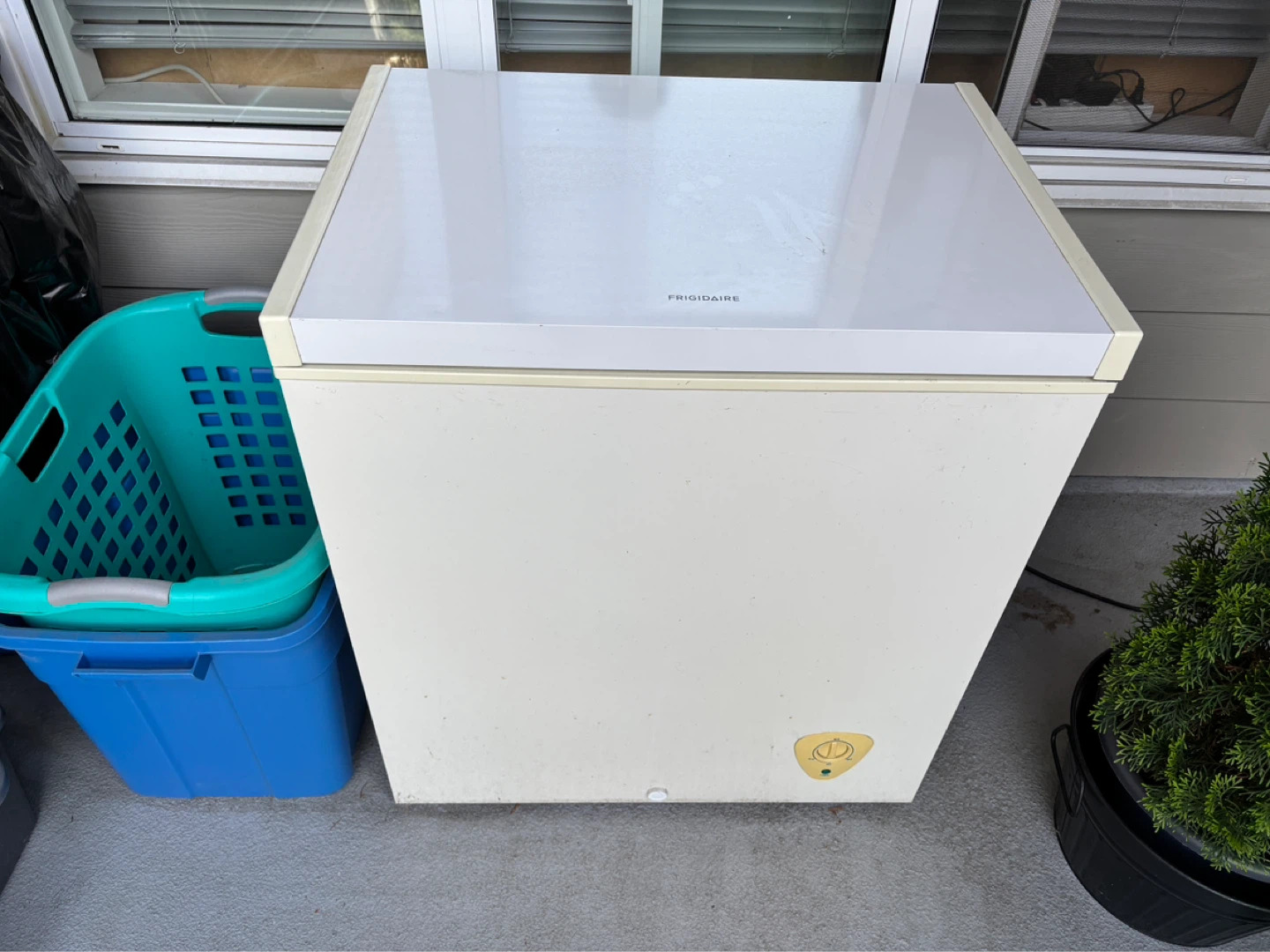 Frigidaire Chest Freezer
