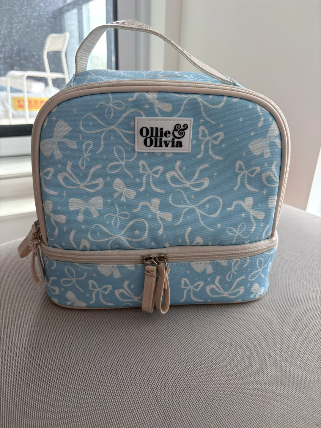 Ollie & Olivia Blue Bows Lunch Bag