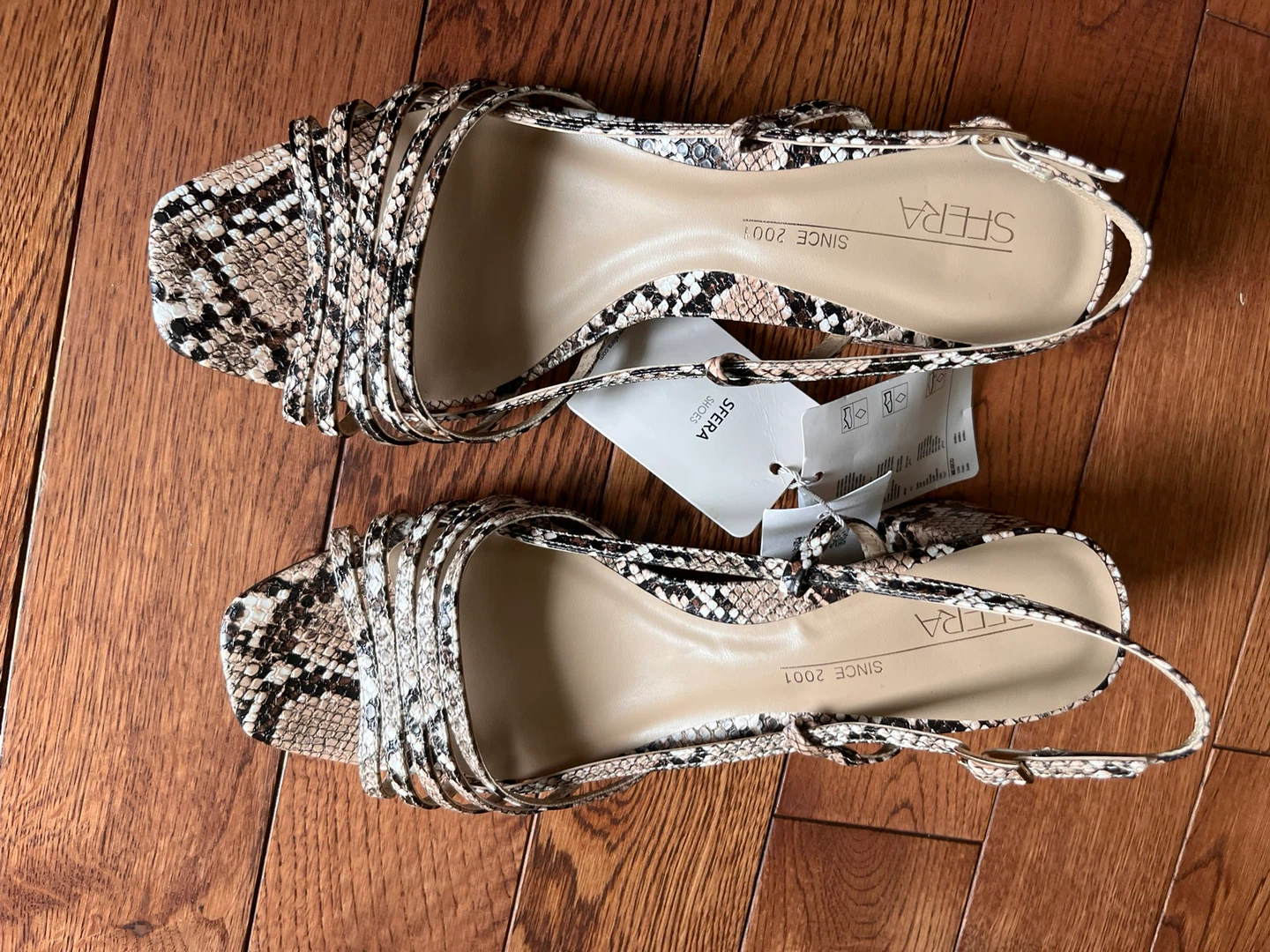 NEW Sfera Shoes Snake Print Block Heel Sandals Size 9.5