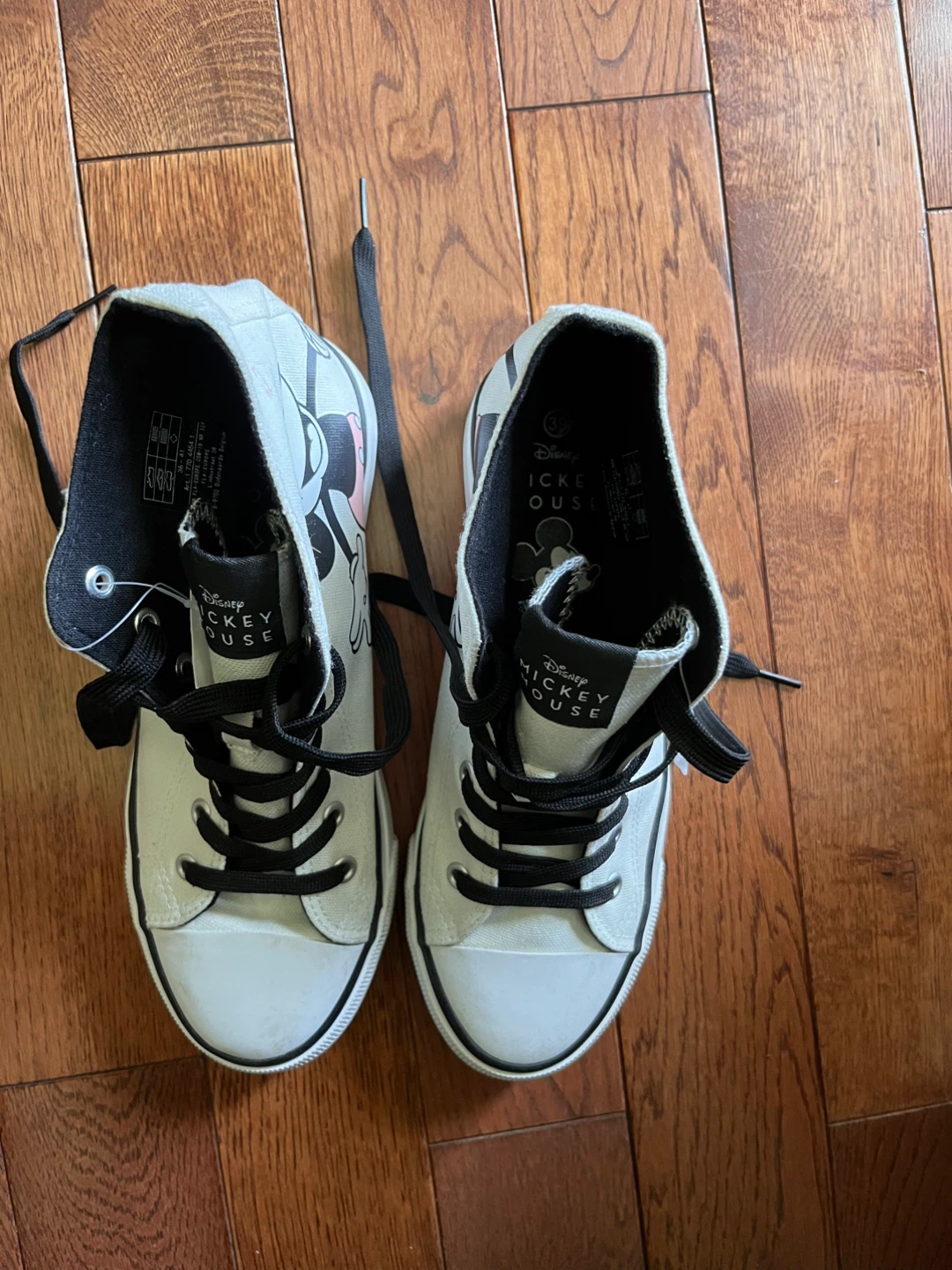 NEW Disney Mickey & Minnie Mouse High Top Canvas Shoes Size 8 - photo 5