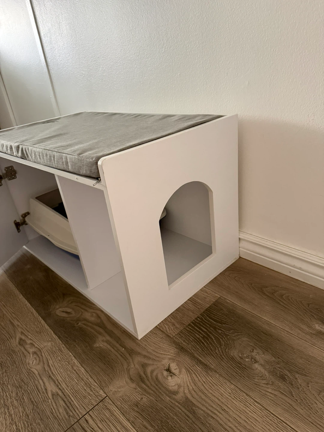 White Wooden Litter Box Enclosure with Cushion Top - photo 5