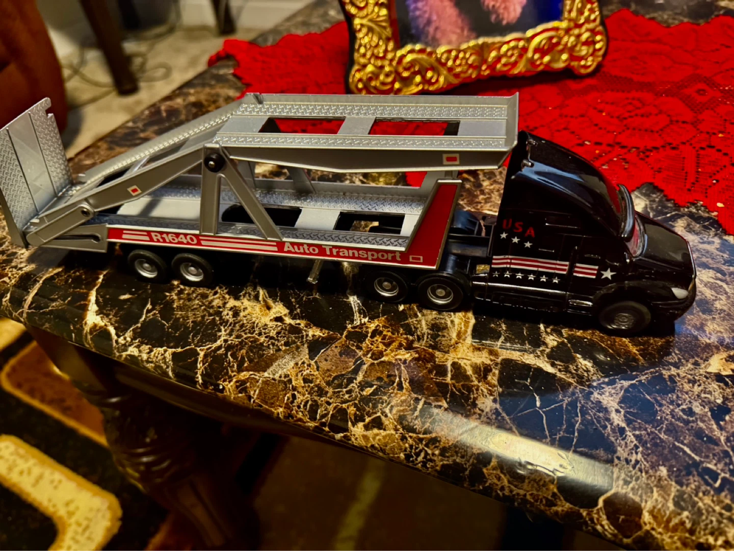 Diecast Semi Trucks and Trailers. Your choice $25 each - photo 2