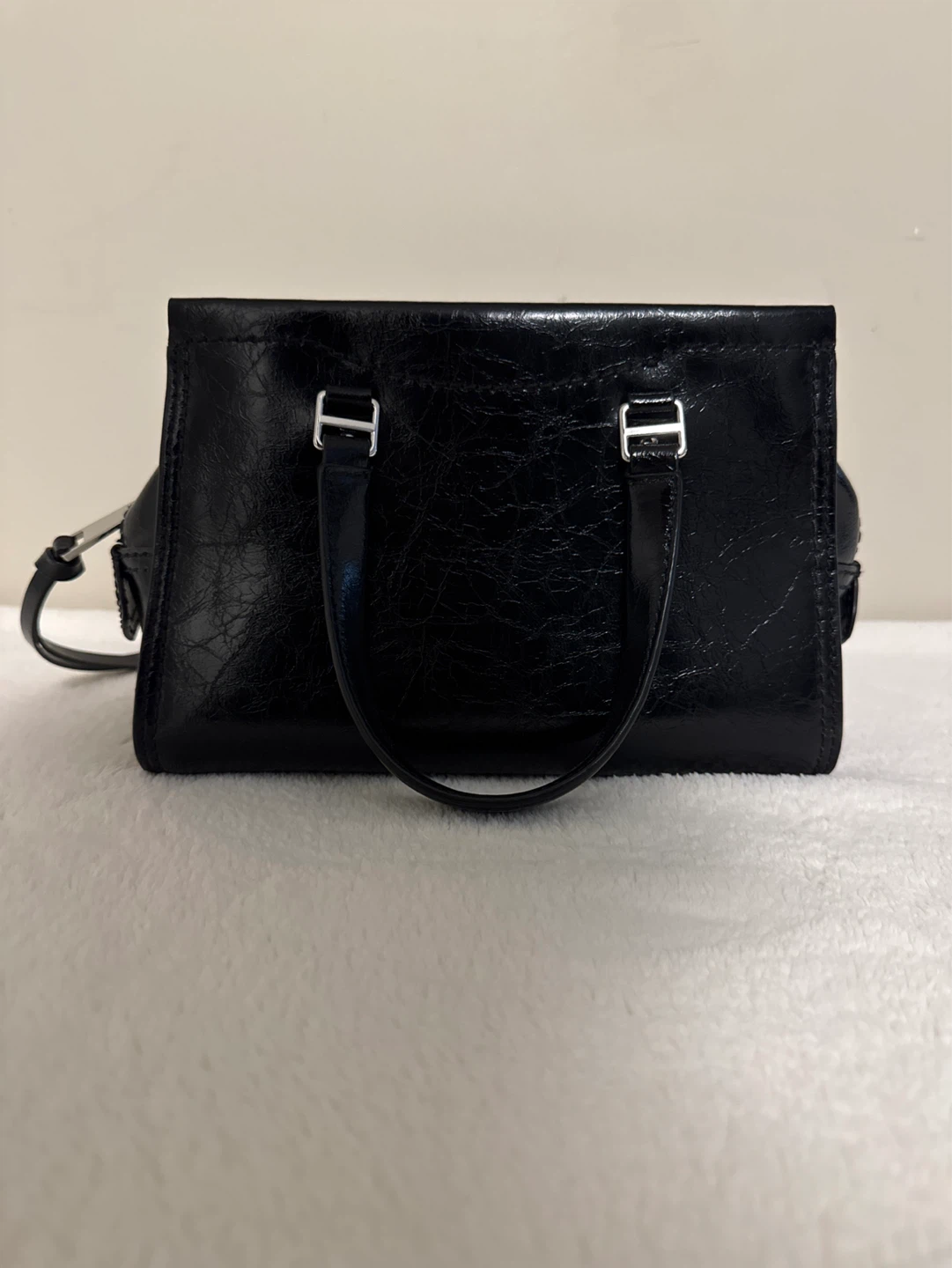 Marc Jacobs Black Studded Leather Satchel Bag - photo 5