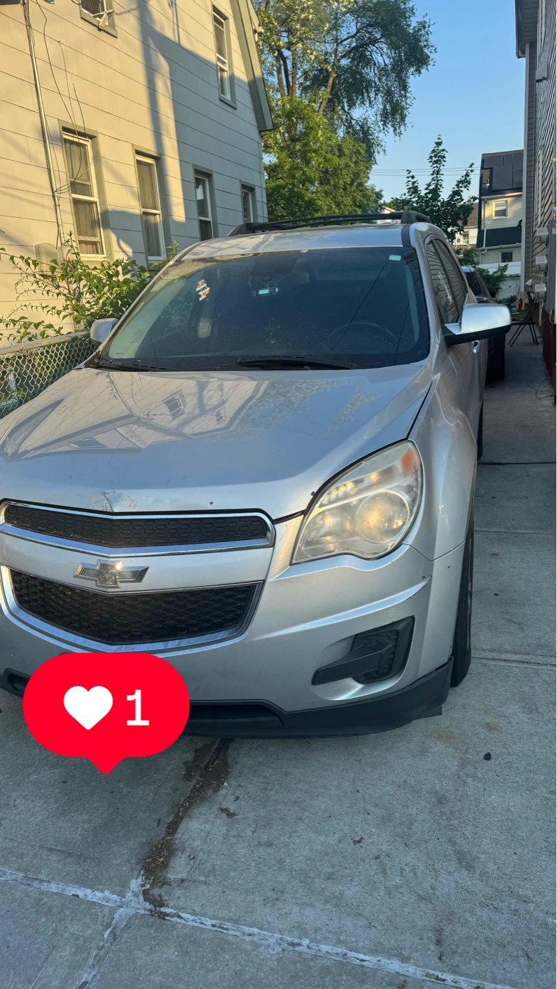 Silver Chevrolet Equinox LT SUV - photo 2