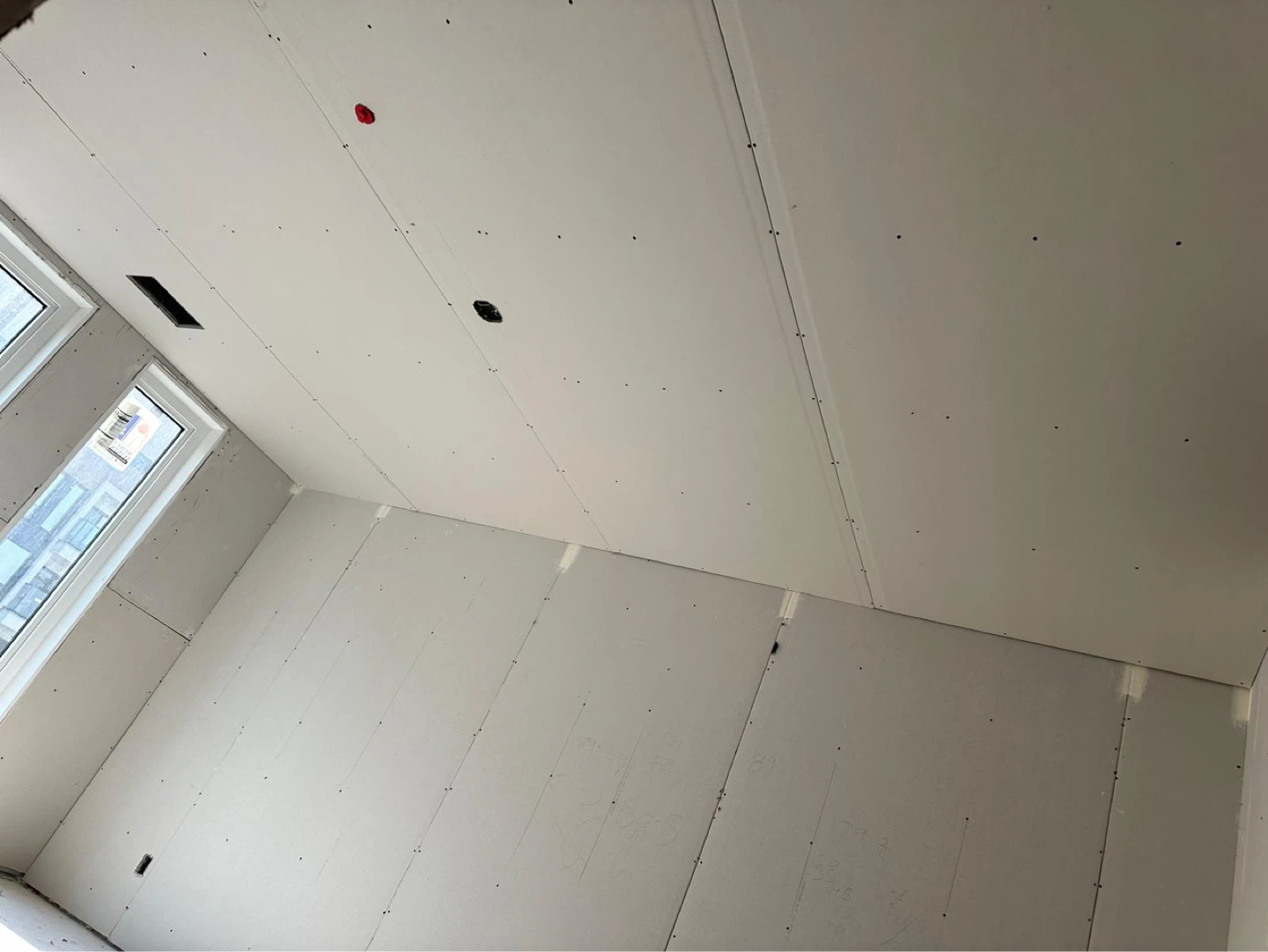 Drywall & framing - photo 2
