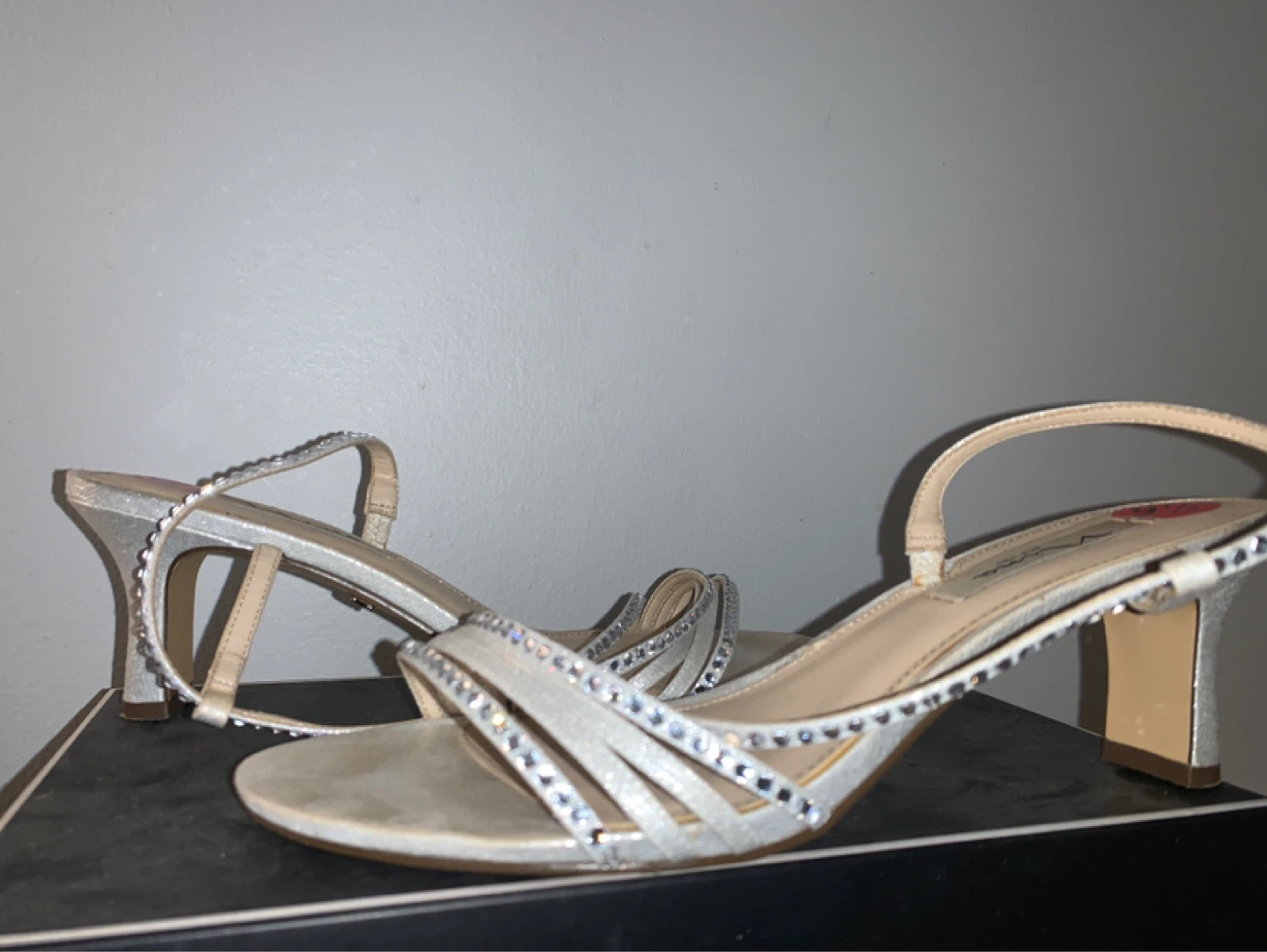 Nina Silver Embellished Heeled Sandals Size 9.5