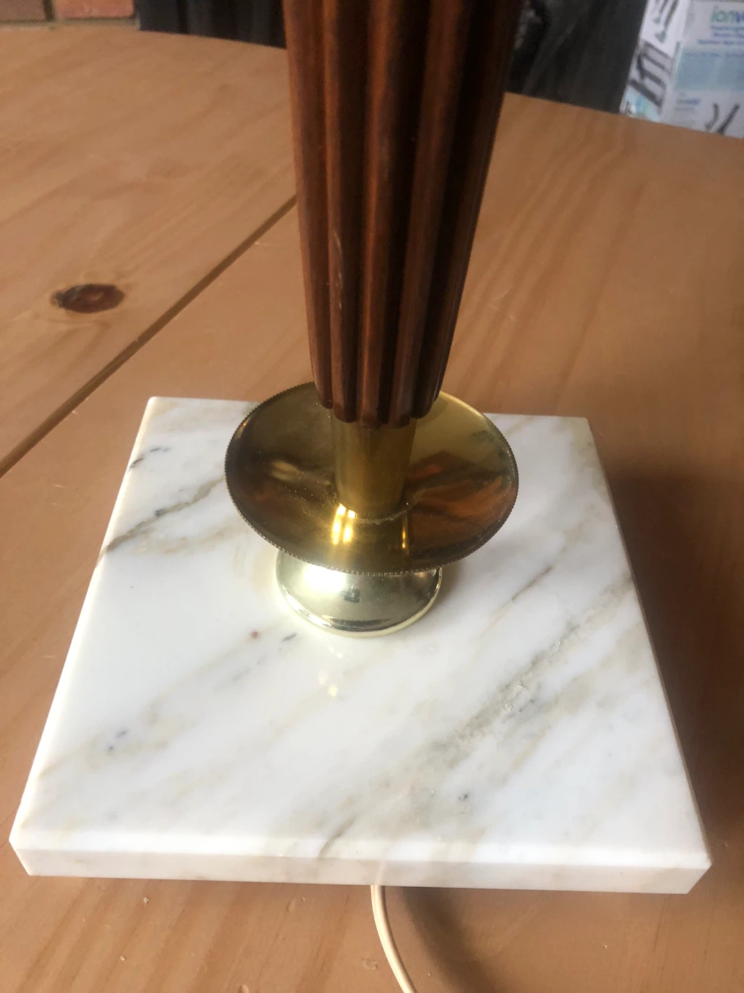 NEW Fluted Acacia Wood & Marble Table Lamp - photo 3