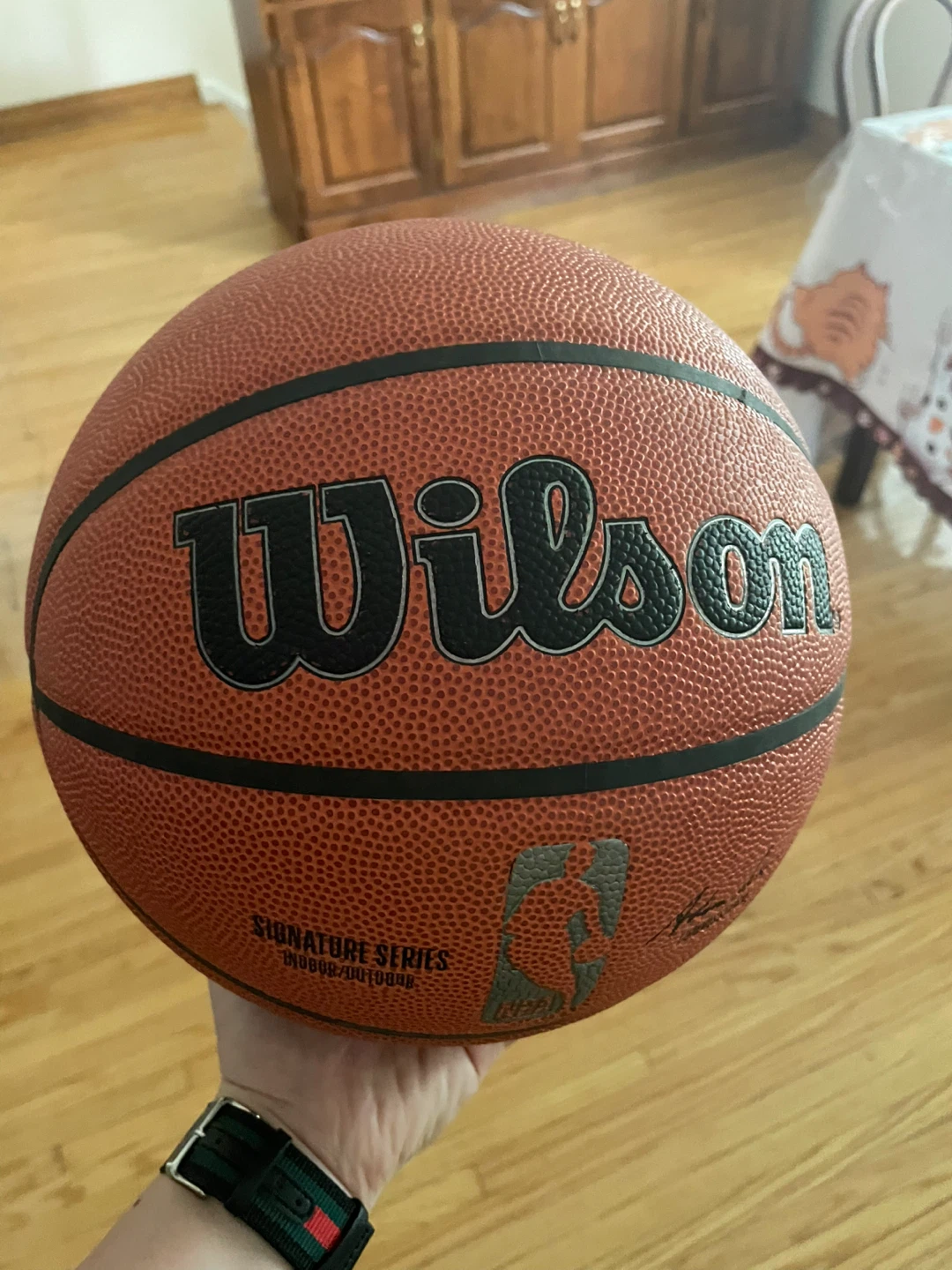 Wilson "Signature Series" Basketball - Size 7
