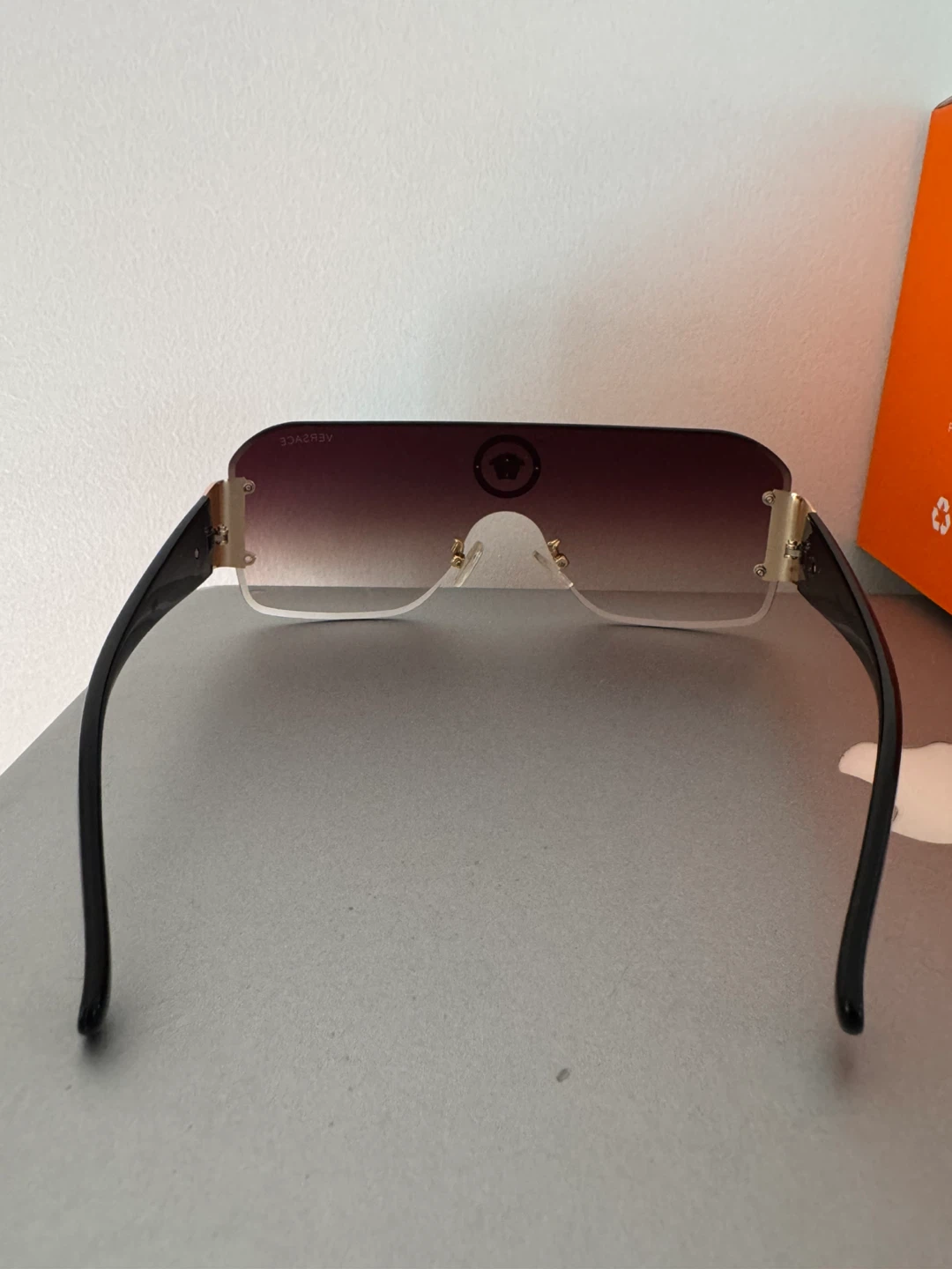 Designer-Inspired Oversized Shield Sunglasses - photo 5