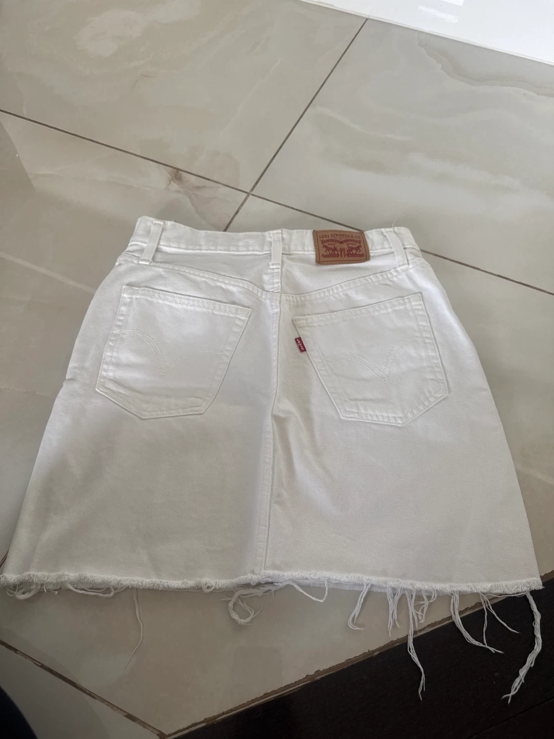 Levi's White Denim Skirt - photo 3