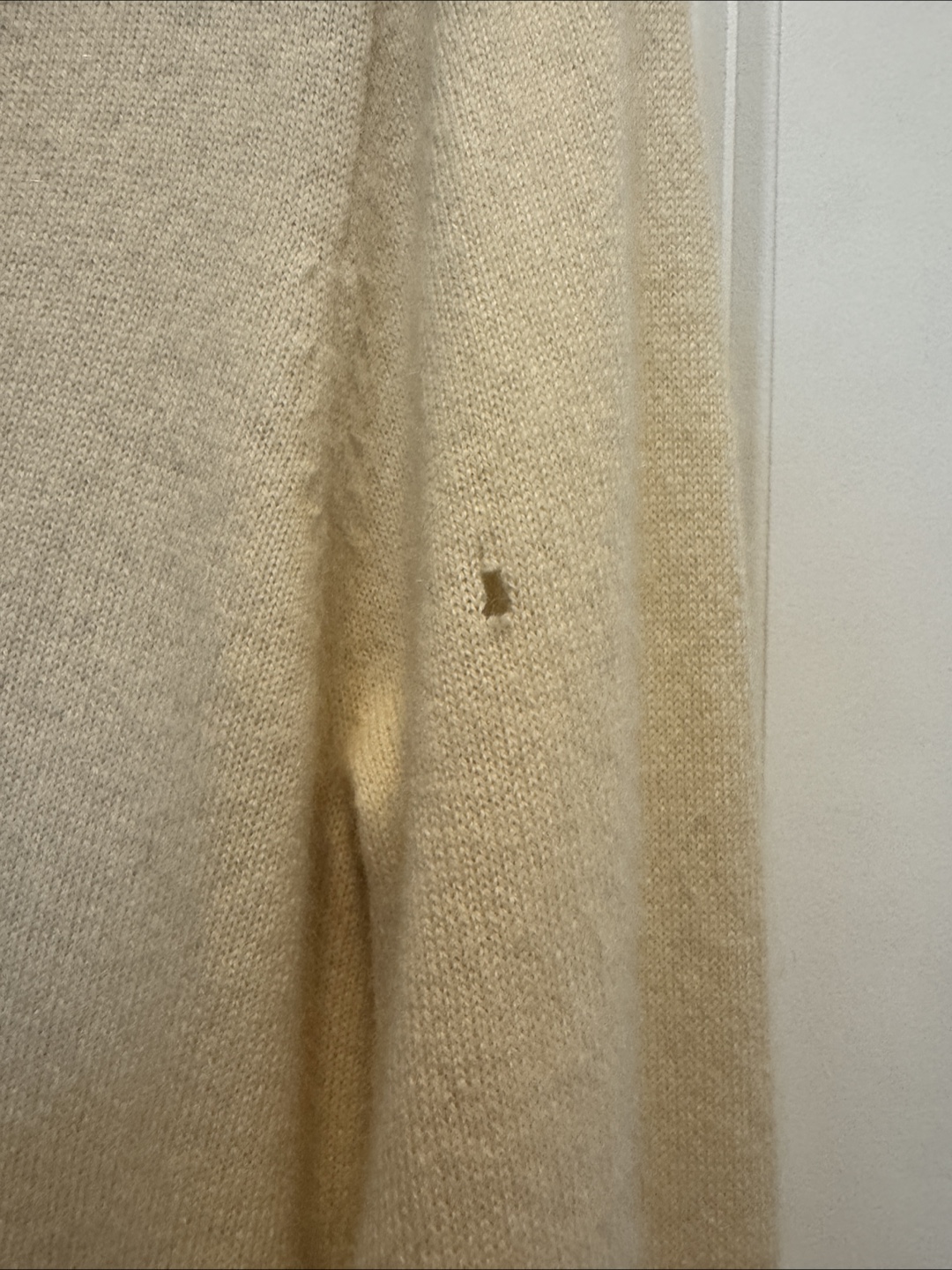 J. Crew 100% Cashmere V-Neck Sweater - Size M - photo 4
