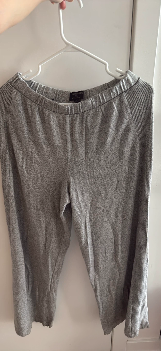 Banana Republic Grey Ribbed Wide Leg Knit Pants