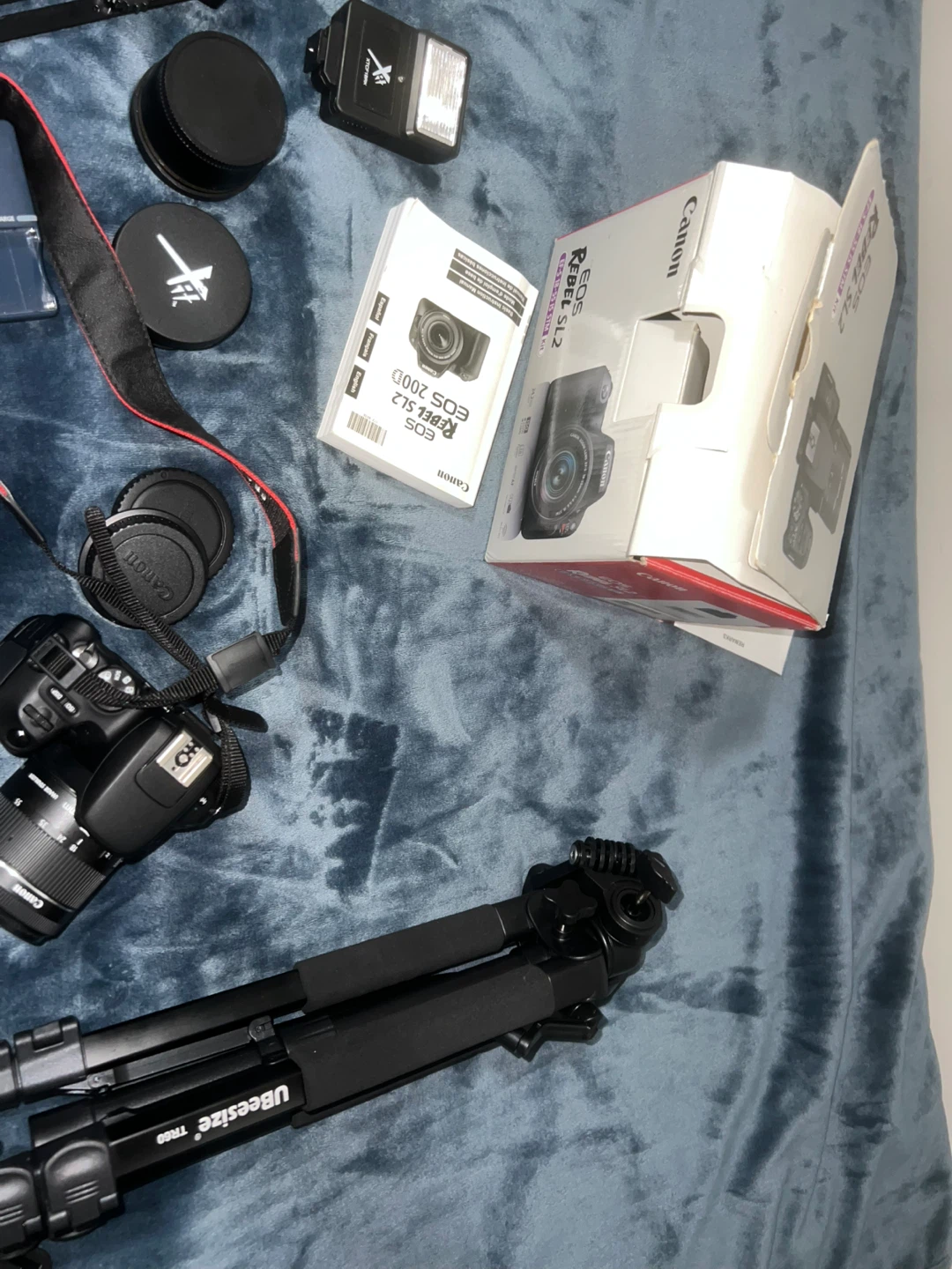 Canon EOS Rebel SL2 DSLR Camera Kit with Tripod