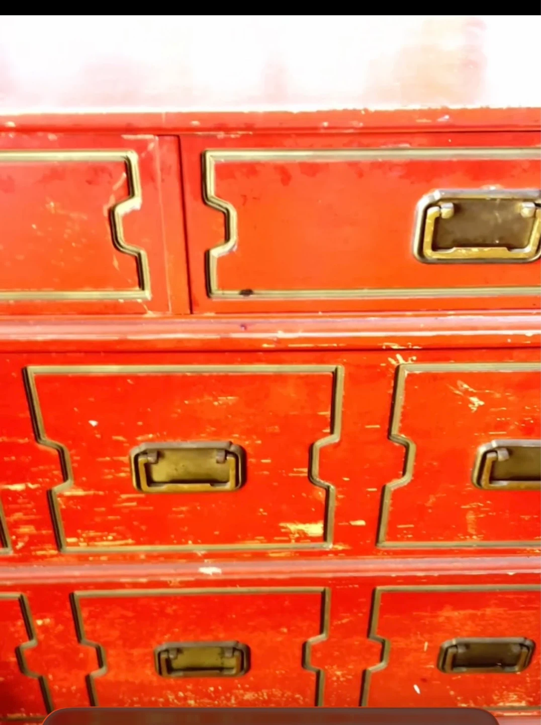Vintage dresser
