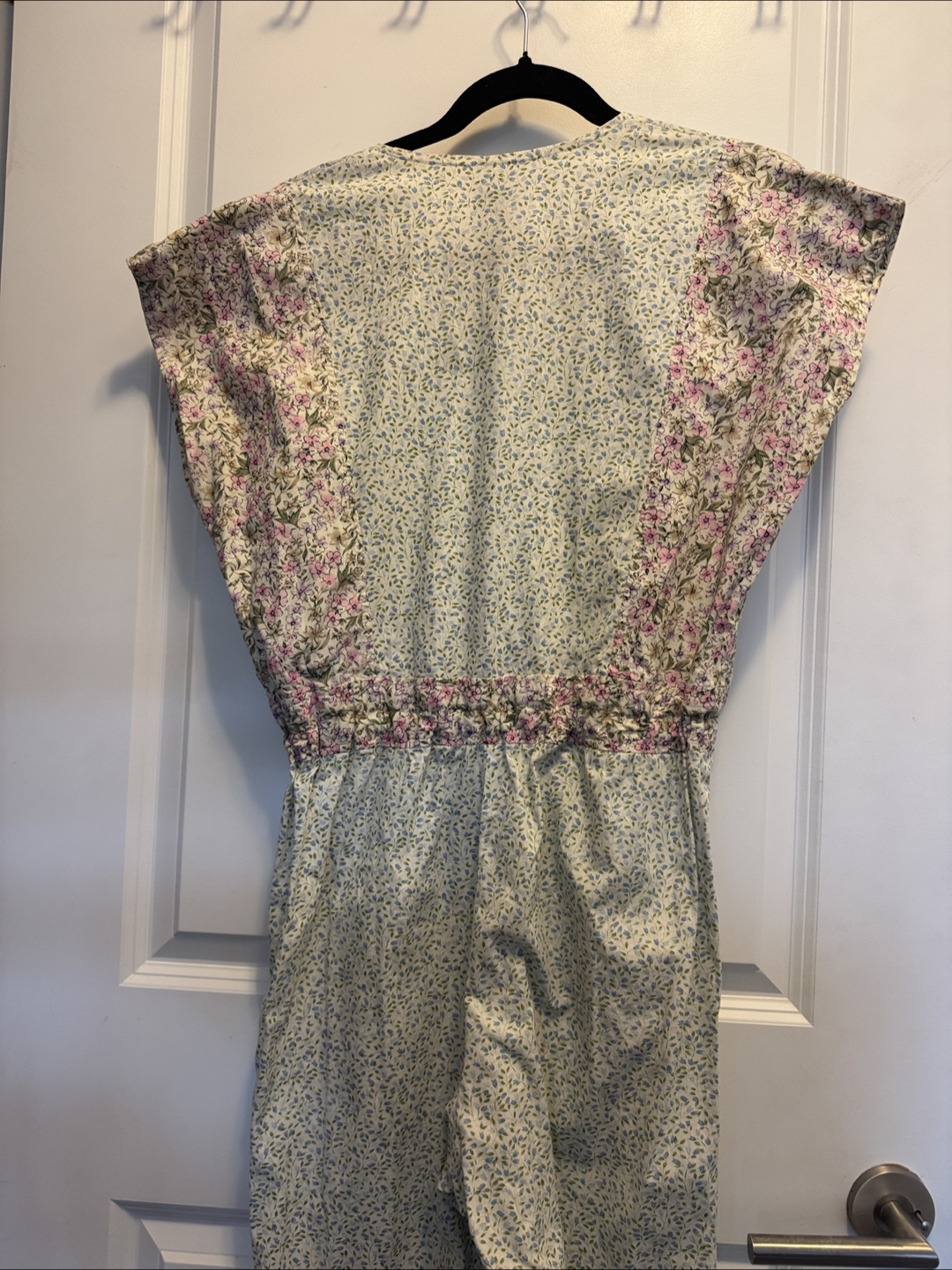 Cotton Floral Jumpsuit Size Medium - photo 4