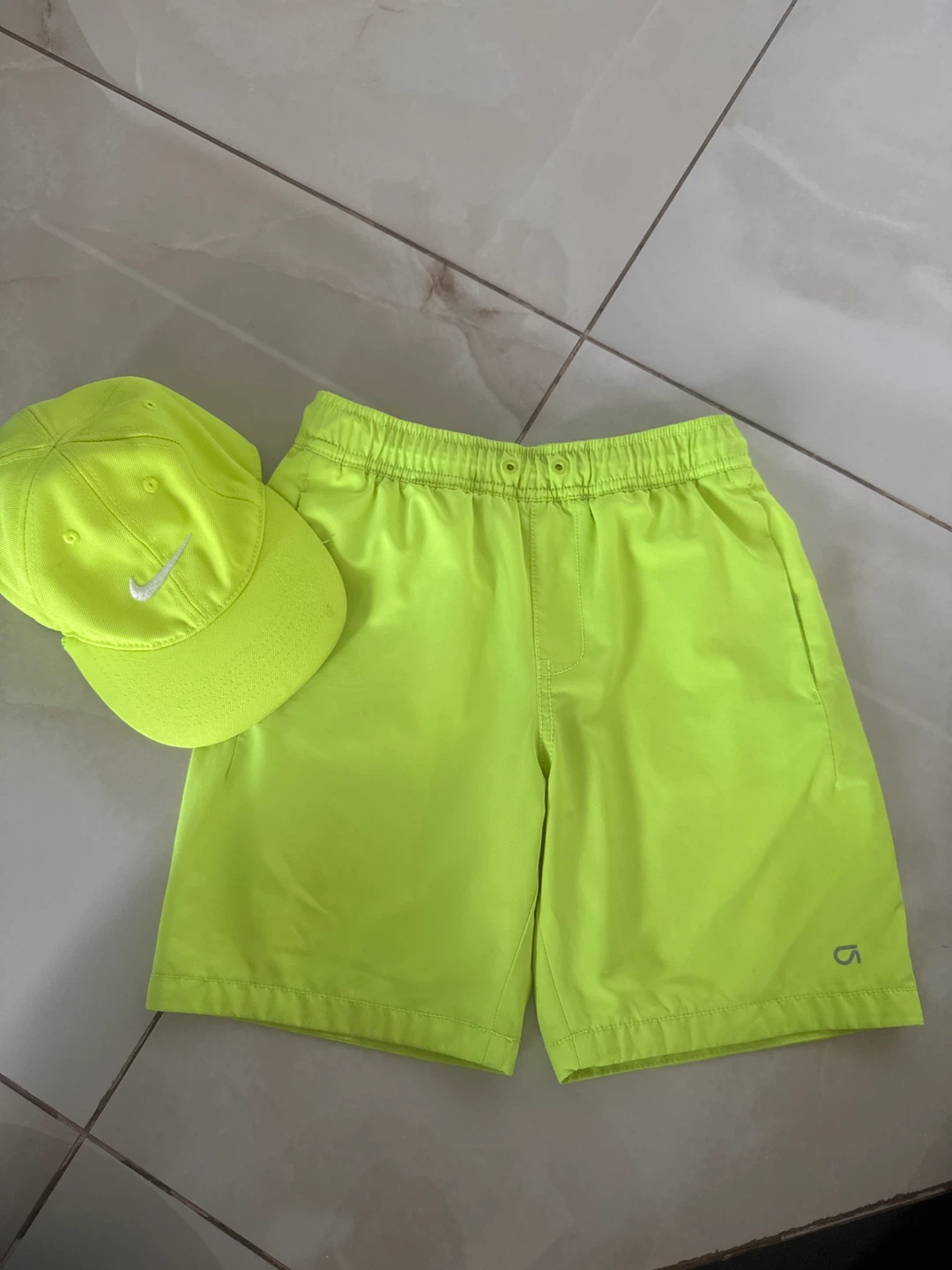 GapFit Shorts and Nike Hat Bundle - Neon Yellow - Size L (10)