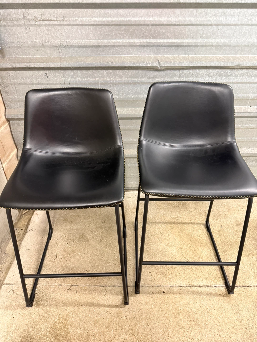 Set of 2 Black Faux Leather Bar Stools - photo 3