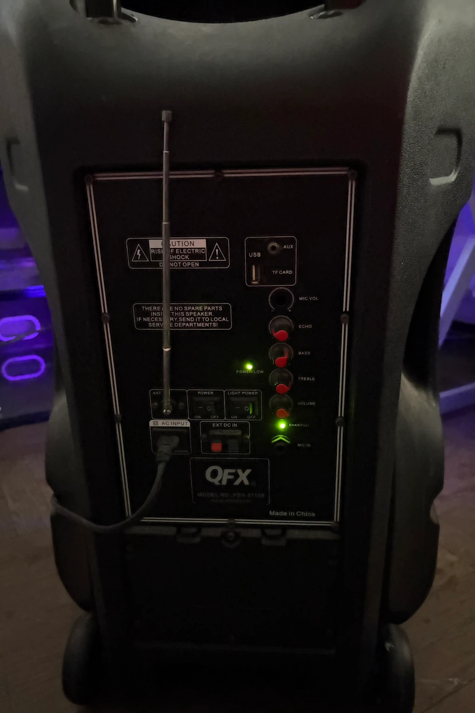 QFX Portable PA Speaker - photo 3