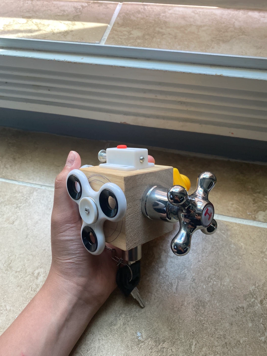Fidget cube - photo 2