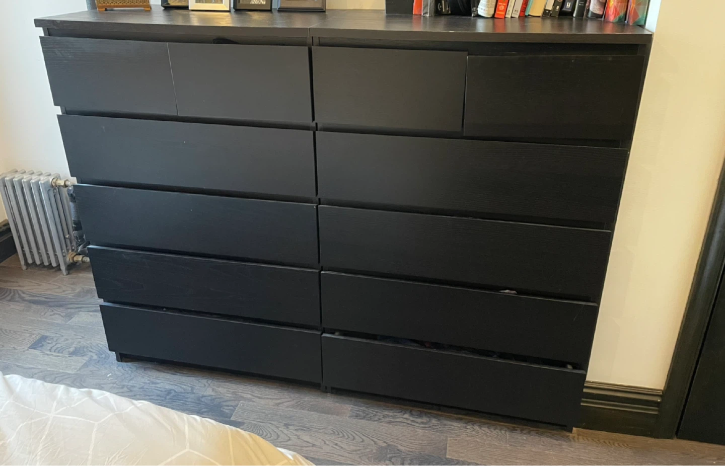 3 dressers