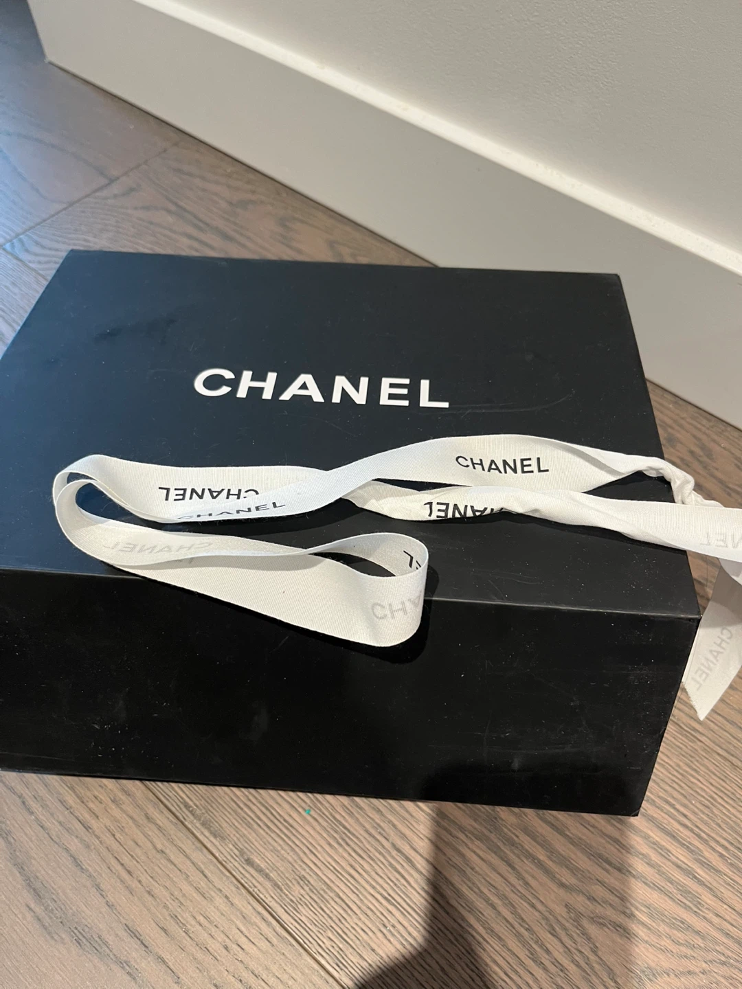 Chanel Black Quilted Caviar Leather Handle Bag with Box - photo 4
