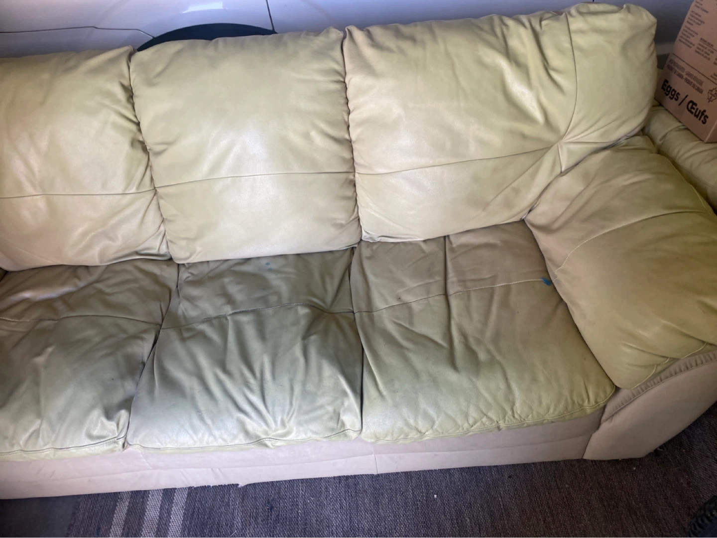 Light Green Leather Sofa - photo 3