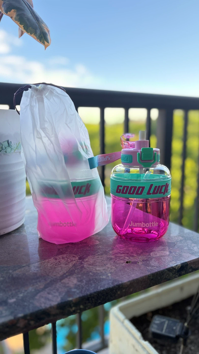 Jumbottle Water Bottle - Pink