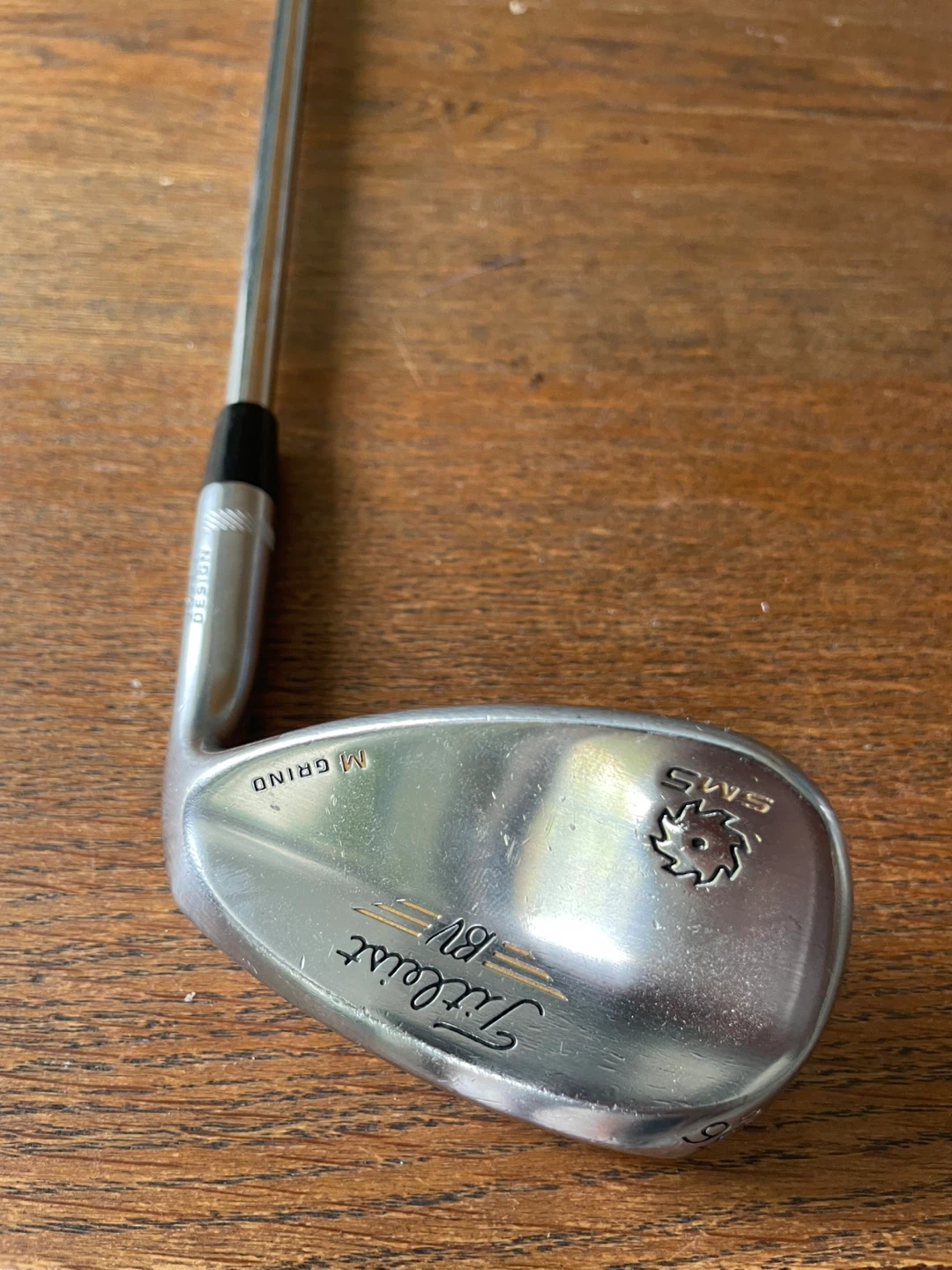 Titleist Vokey SM5 56° Wedge (10 Bounce, M-Grind)