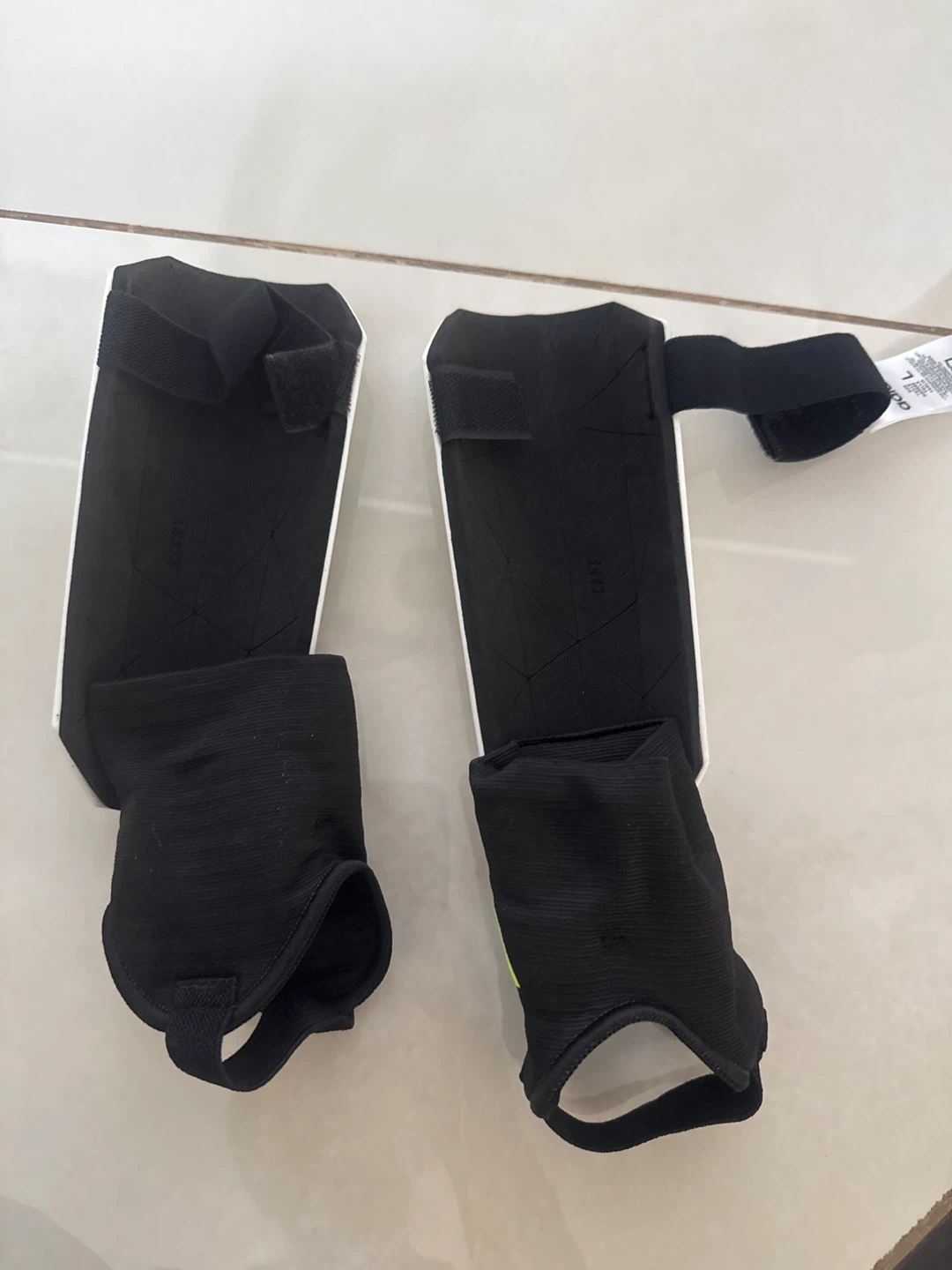 Adidas Predator Soccer Shin Guards Size L - photo 4