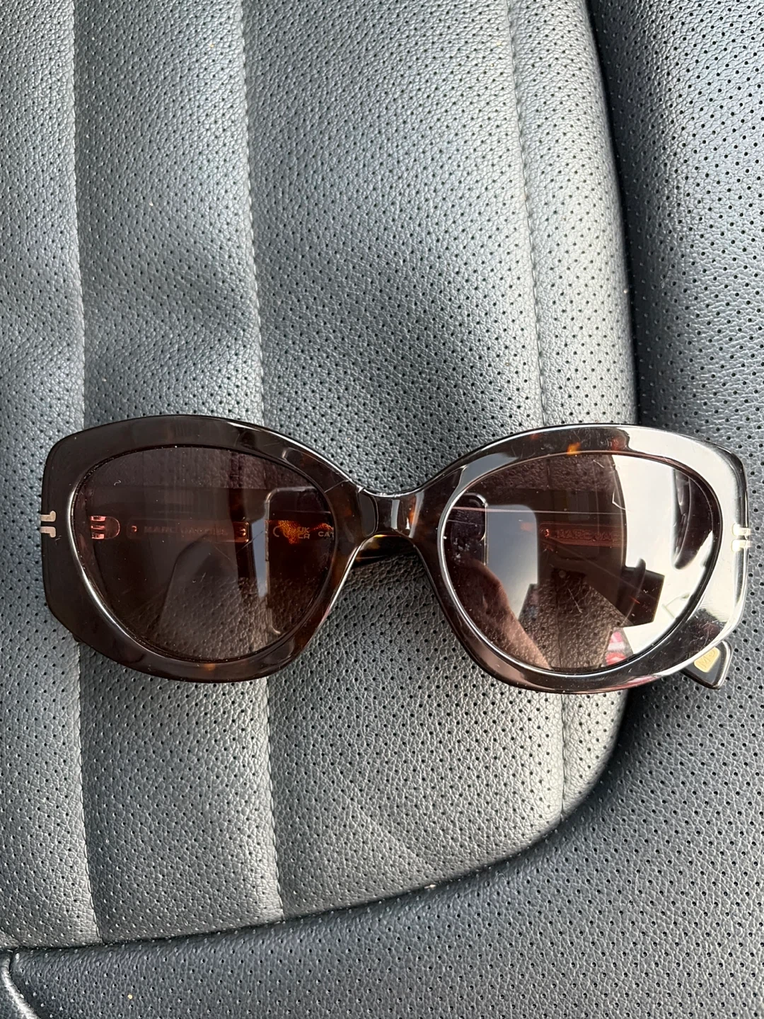 Marc Jacobs Tortoiseshell Sunglasses - photo 2