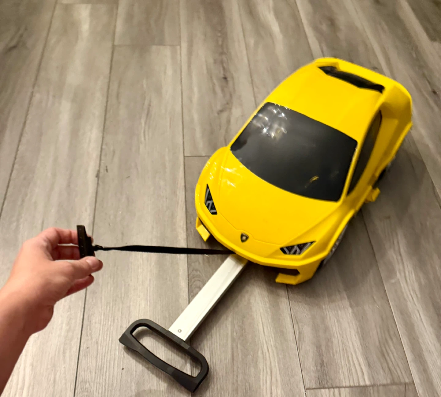 Yellow Lamborghini Ride-On Suitcase for Kids - photo 3