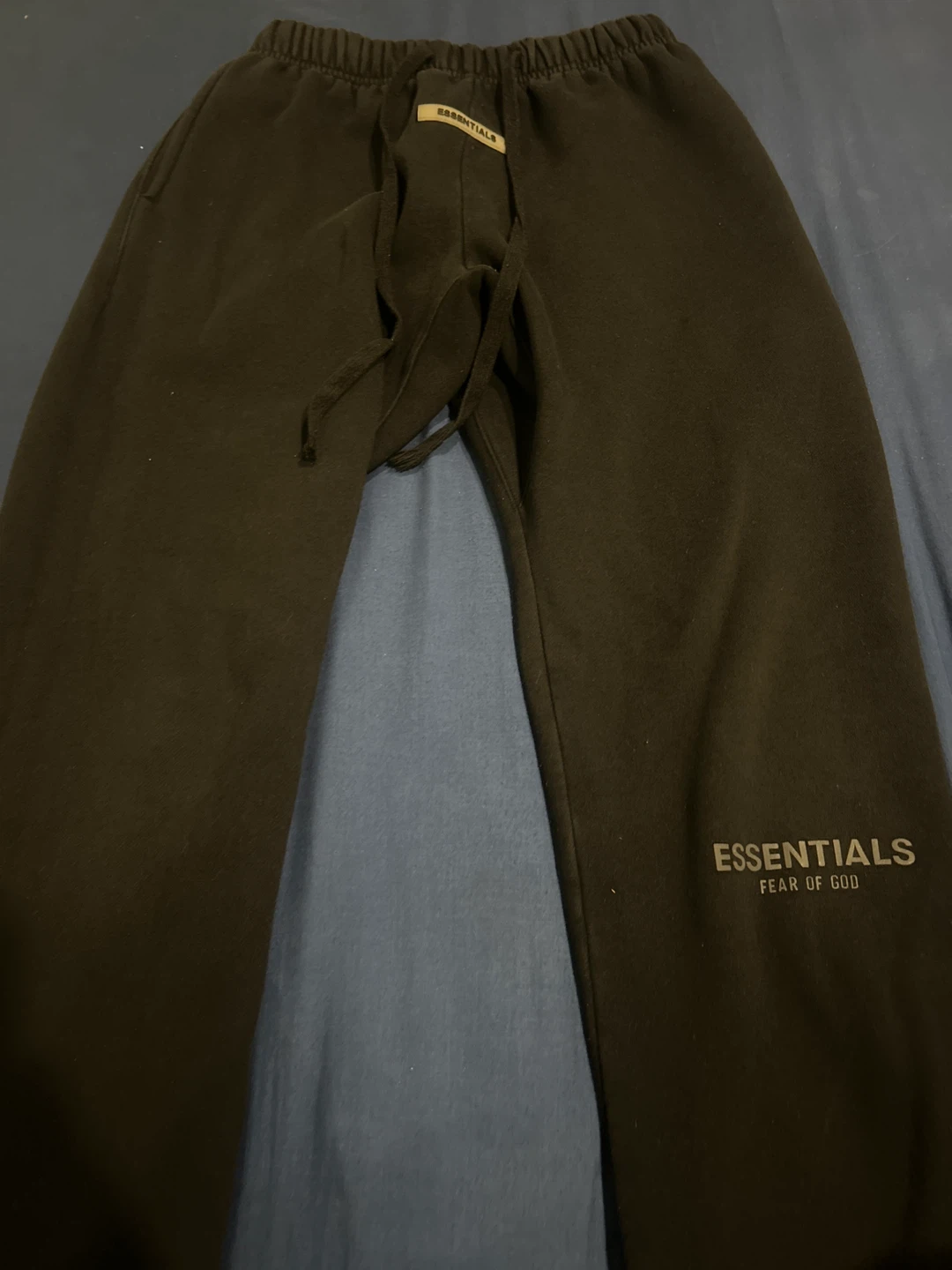 Essentials fear of god black sweatpants