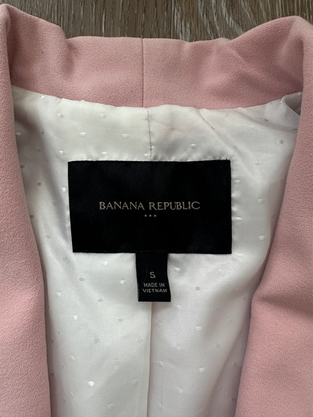 Banana Republic Pink Ruched Sleeve Blazer - Size S - photo 4