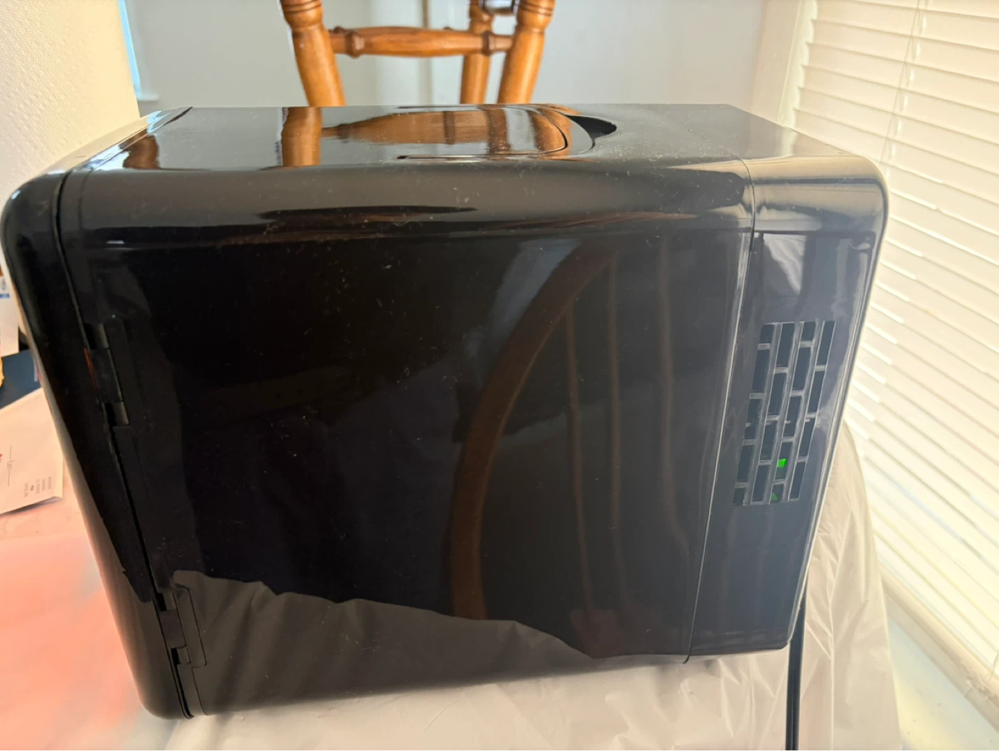 Call of Duty Black Ops 6 Mini Fridge Cooler - photo 4