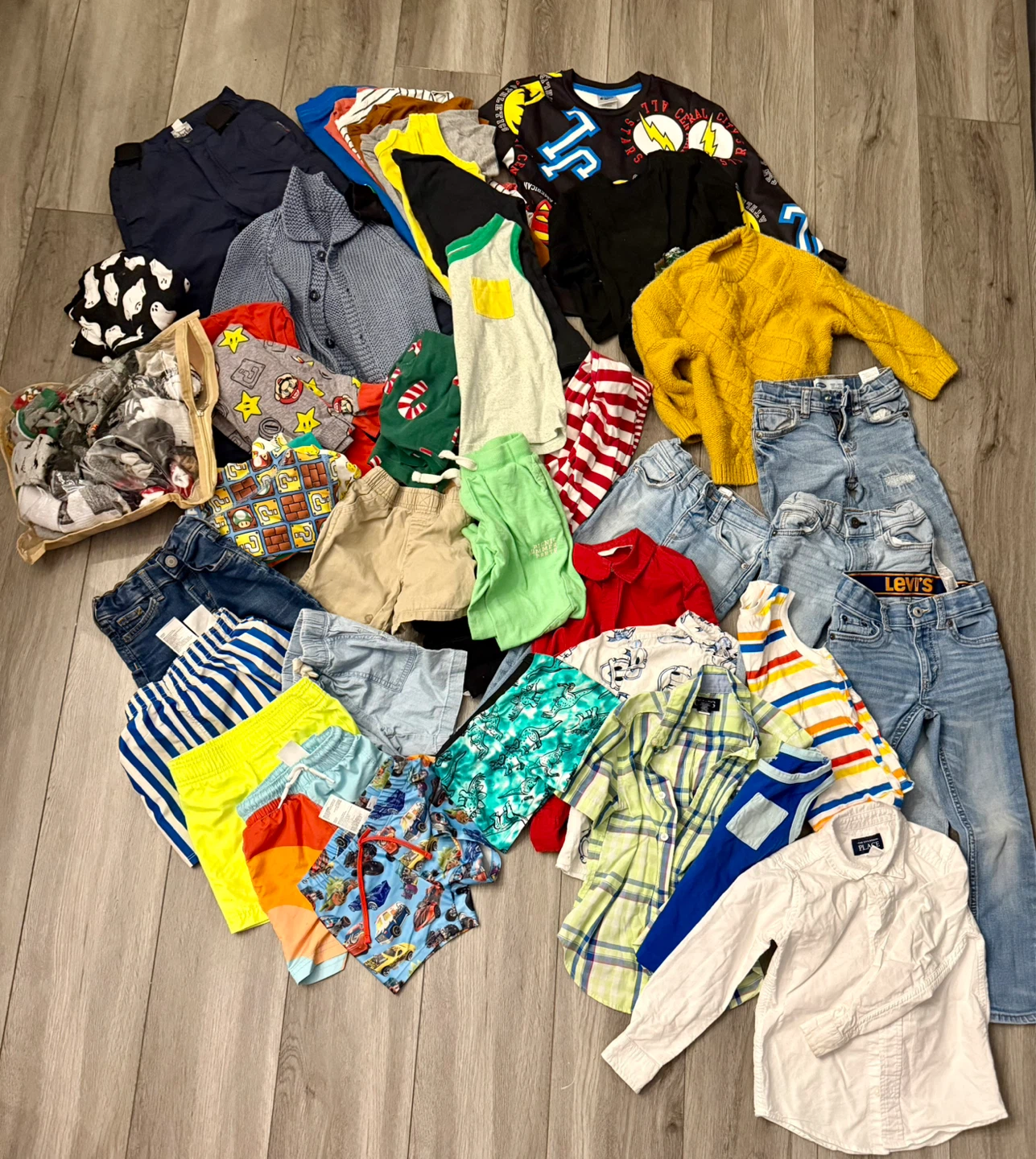 Boys Clothing Bundle - Size 4/5
