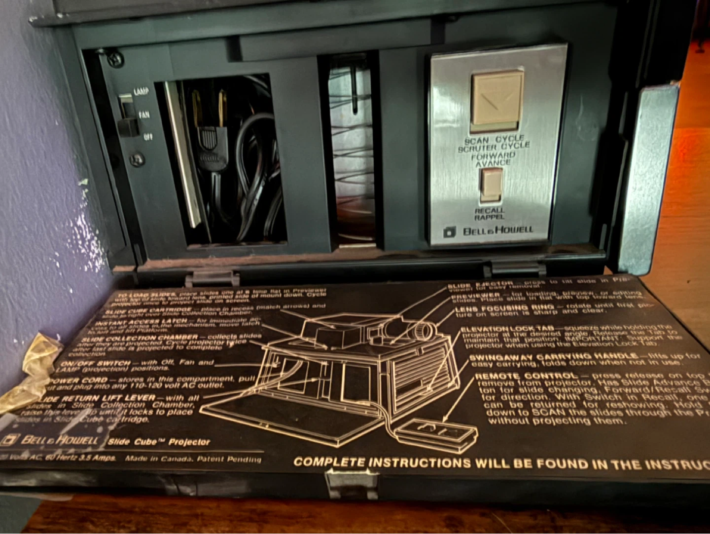 Bell & Howell Slide Cube System II Projector with Remote - photo 2