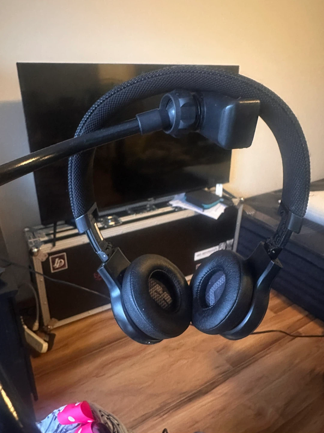 JBL Headphones - photo 4