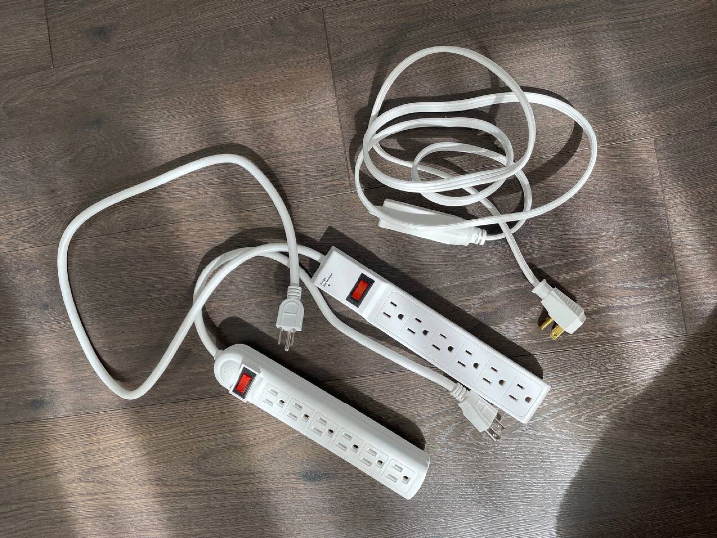 Electric Power Bar & Ethernet cable