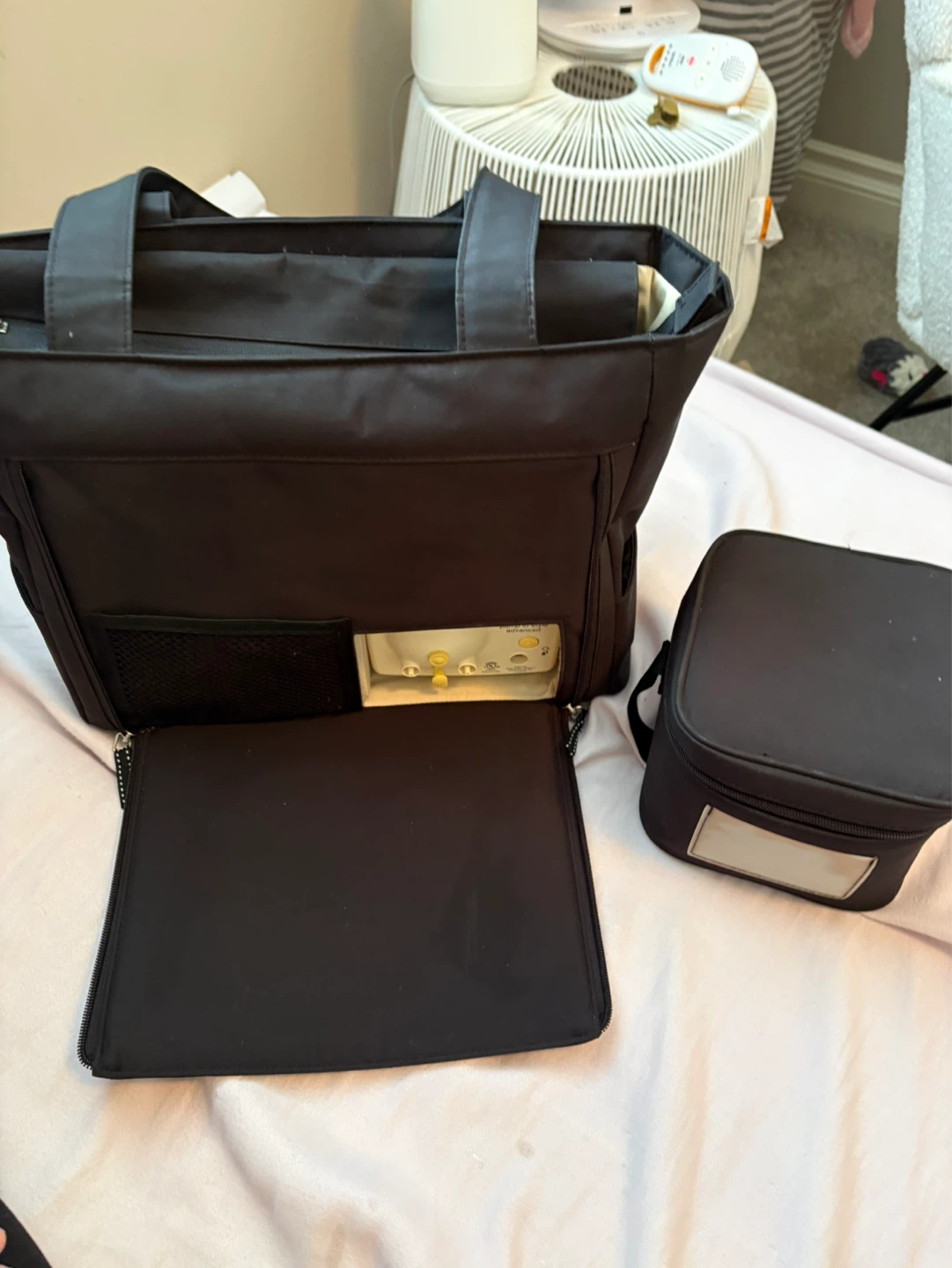 Medela Pump Breast Pump Portable - photo 3