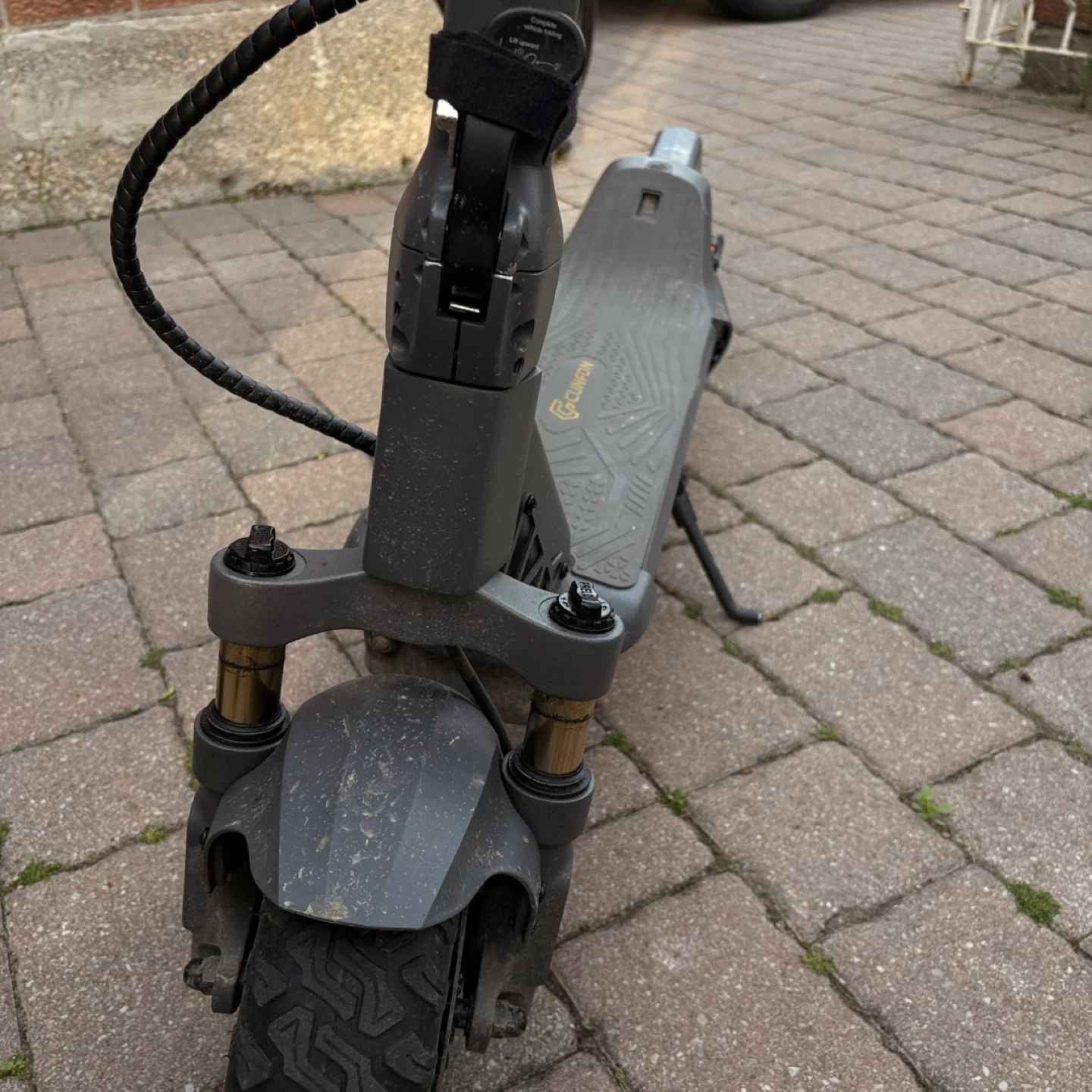 CUNFON rz800 electric scooter - photo 4