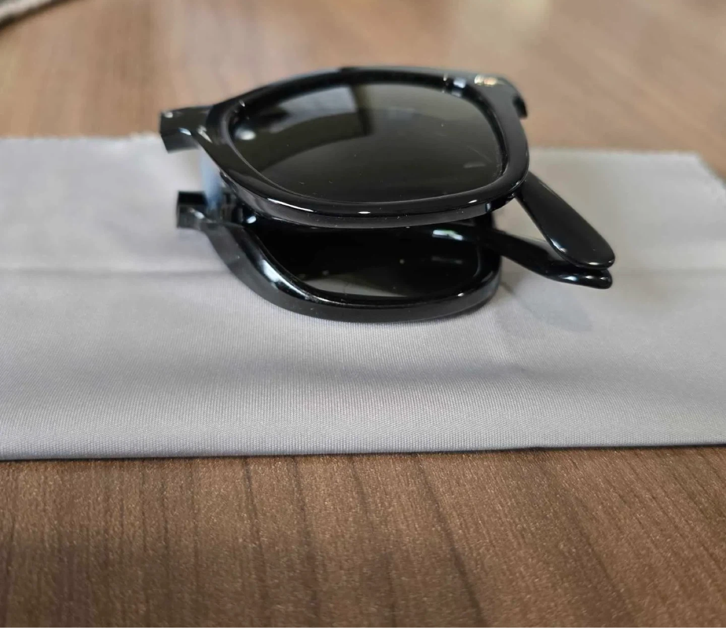 Ray-Ban Folding Wayfarer Sunglasses - photo 4
