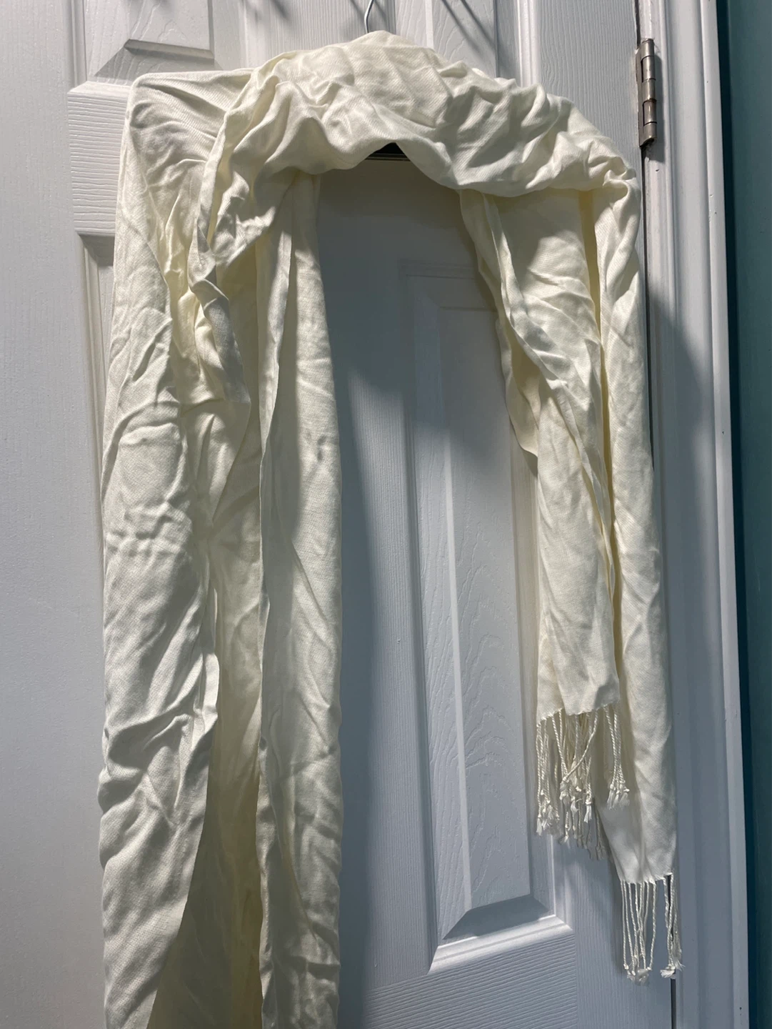 White pashmina