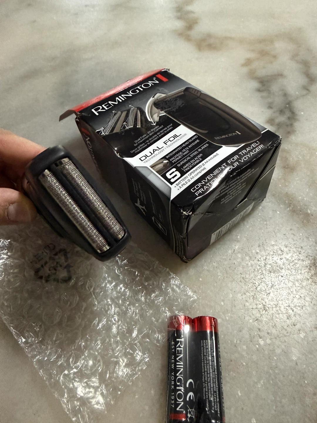 NEW Mini Remington Travel Shaver - photo 4