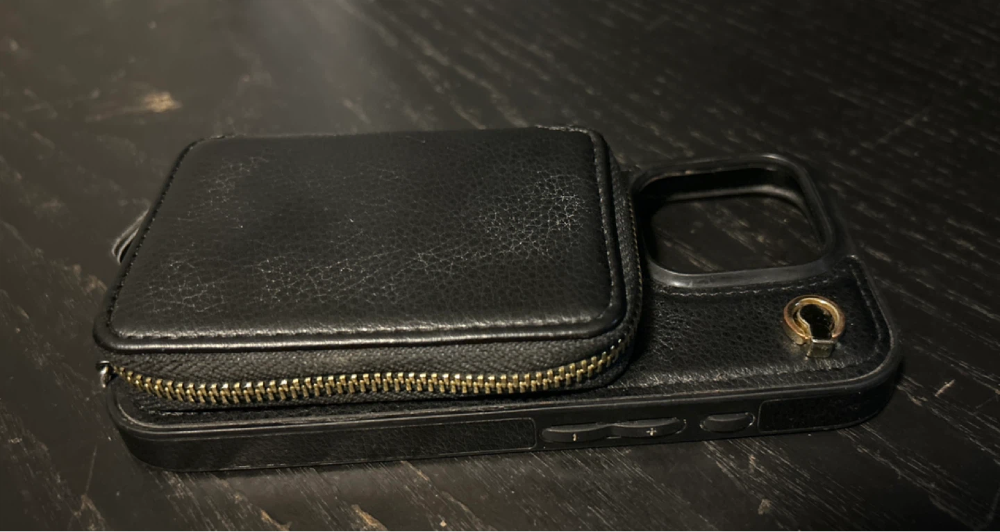 iPhone 16 case