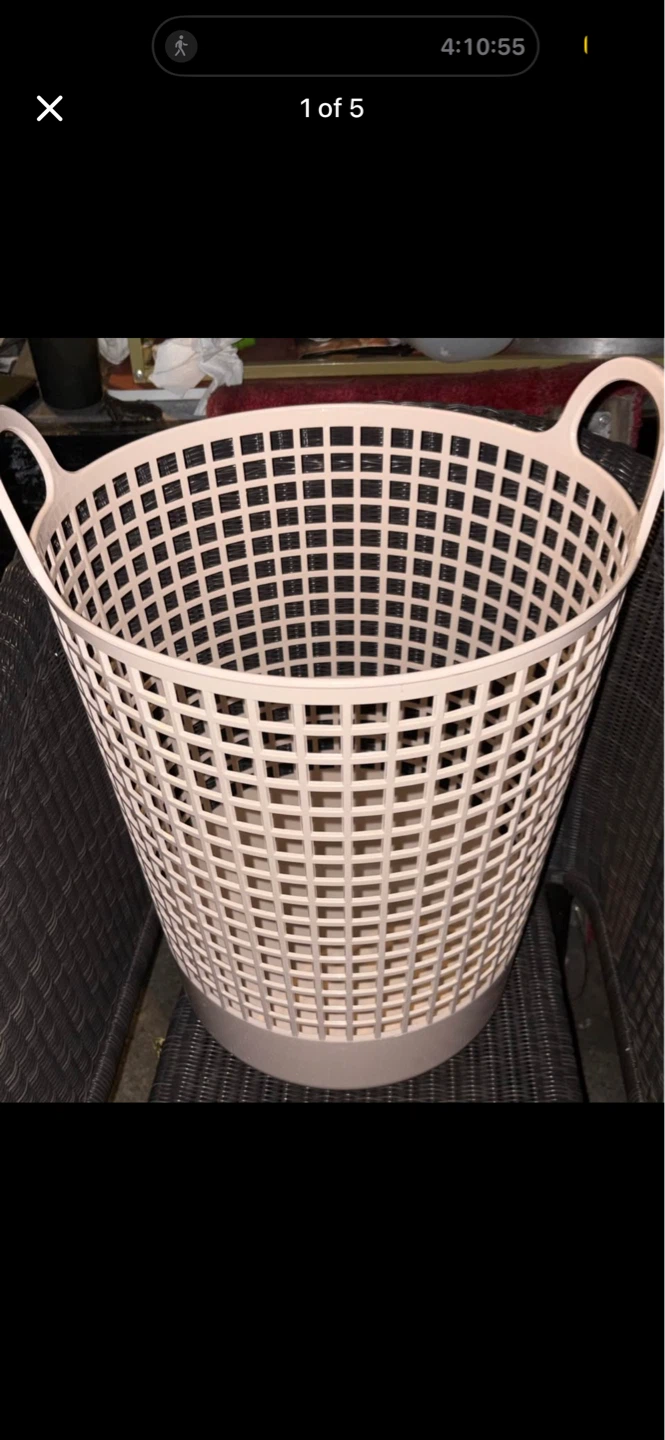 Plastic Laundry Basket - photo 2
