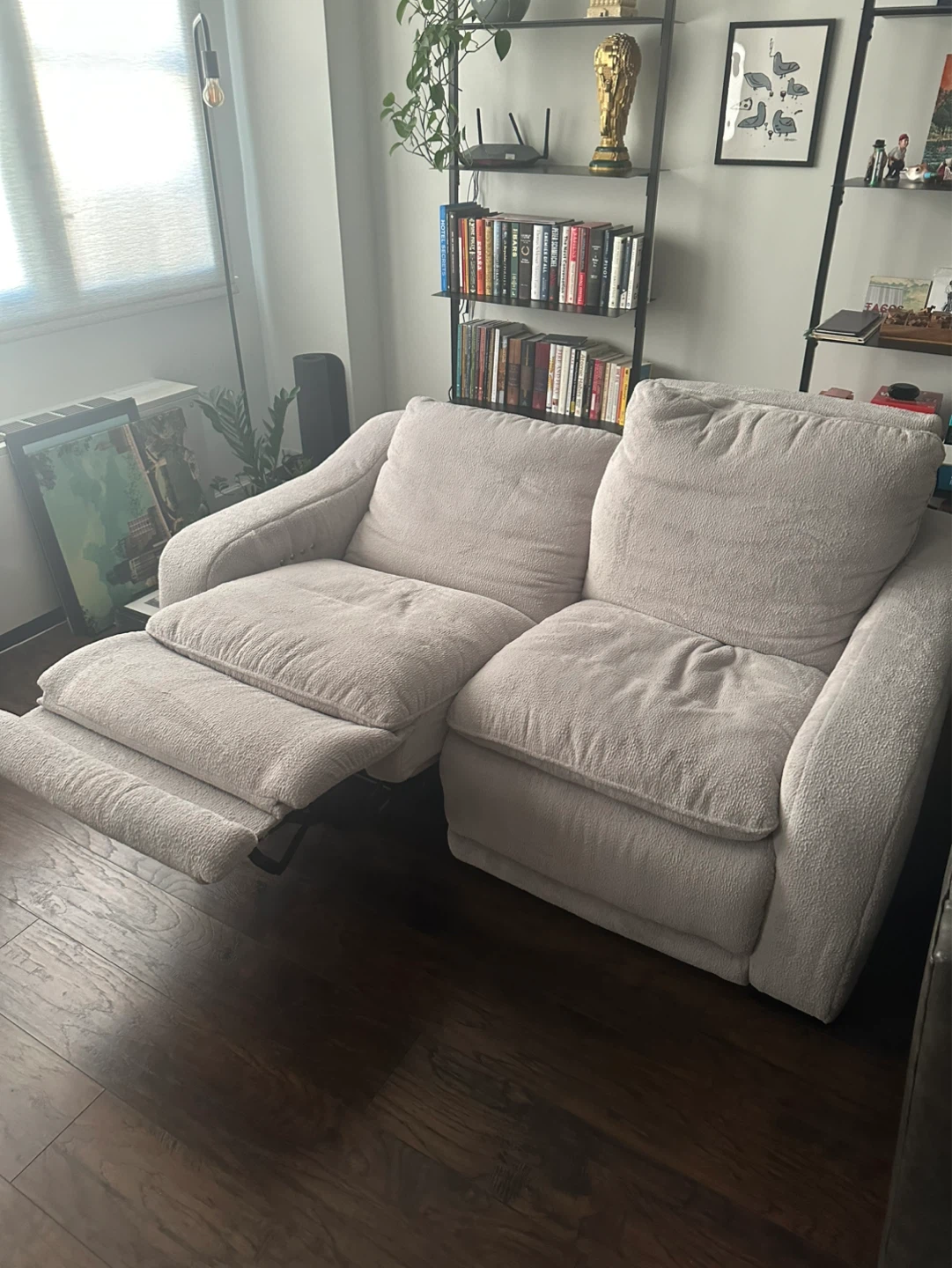 Plush 2-Seater Recliner Loveseat - photo 4