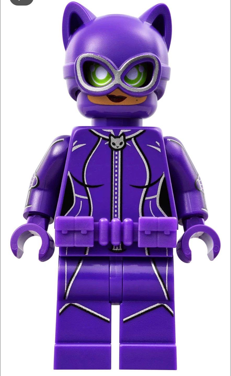 LEGO Batman Movie Catwoman's Cycle Chase Set 70902 - photo 4