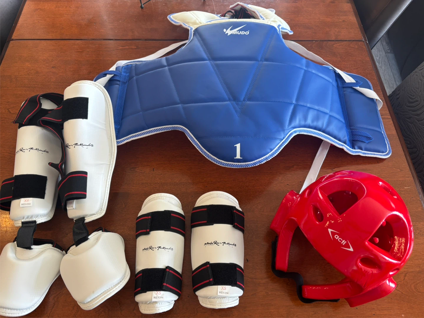Taekwondo Sparring Gear Set - MUDO & Ronin's