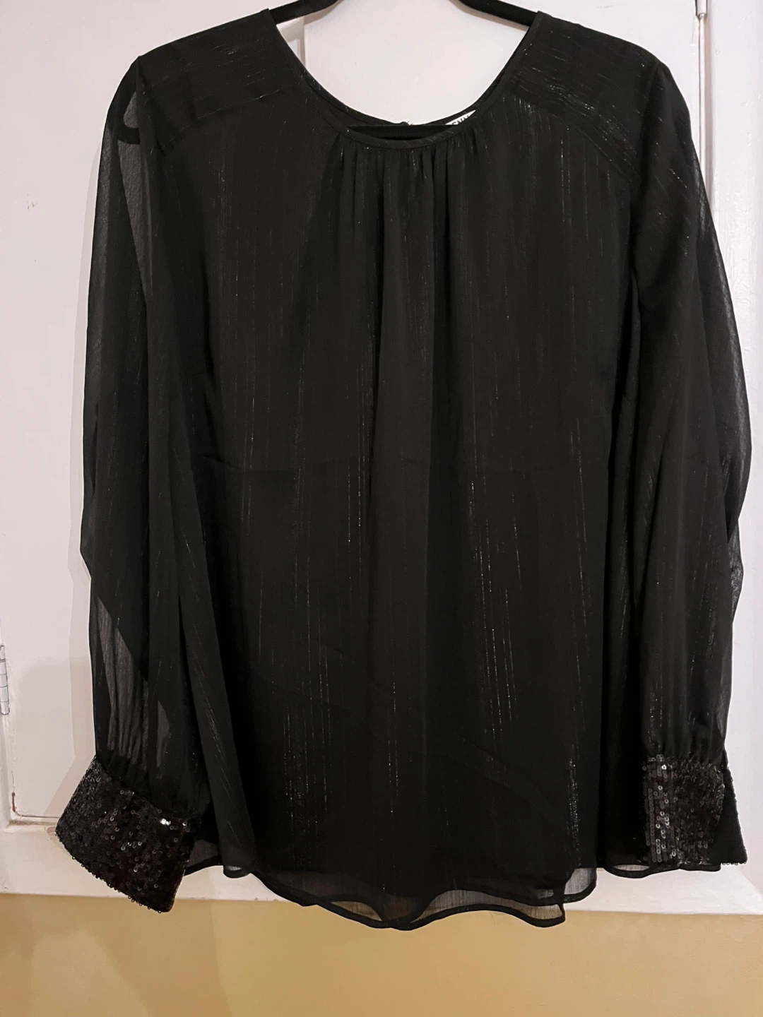PENN & INK Black Sequin Cuff Blouse Size 1X - photo 2